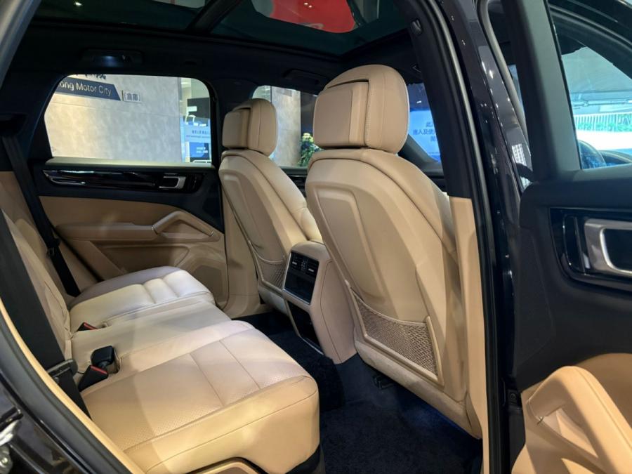 Cayenne S - Image 7