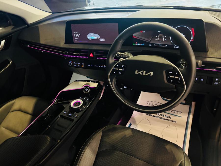 EV6 Deluxe - Image 3