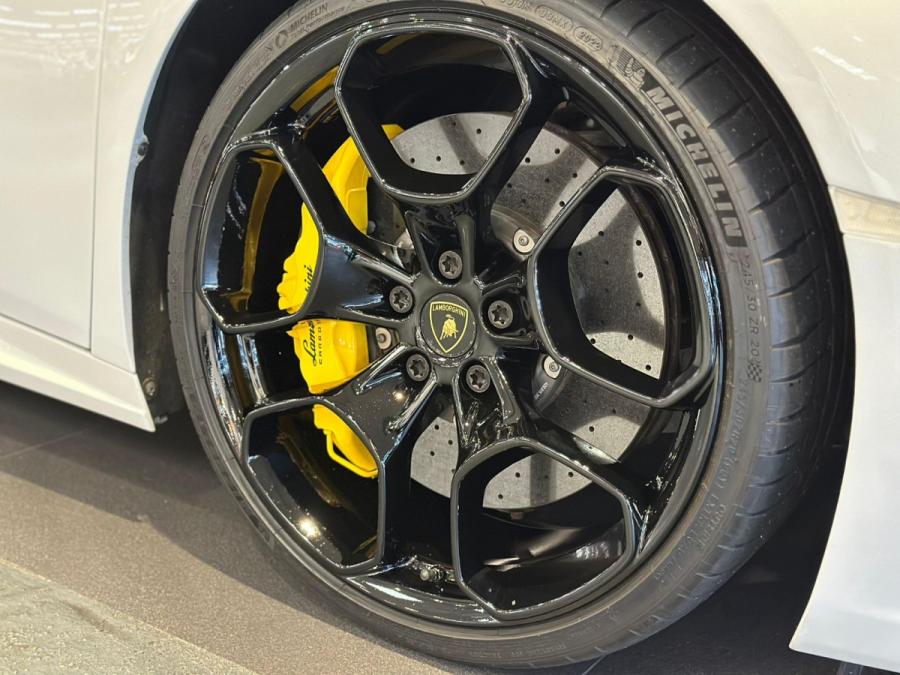 HURACAN LP610-4 COUPE - Image 4