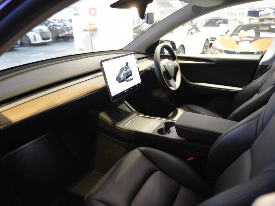 MODEL Y LONG RANGE - Image 12