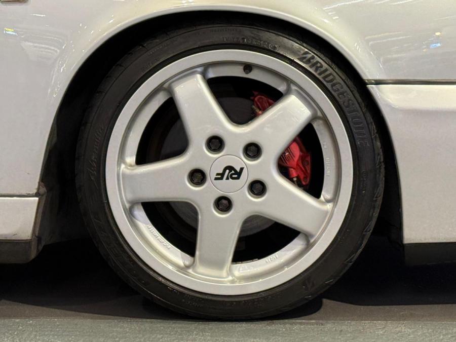 911 Carrera 4 964 manual - Image 4