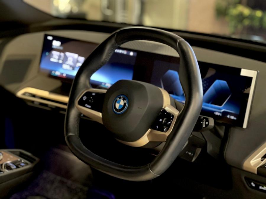 IX XDRIVE40 - Image 7