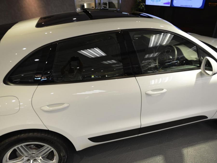 MACAN - Image 2