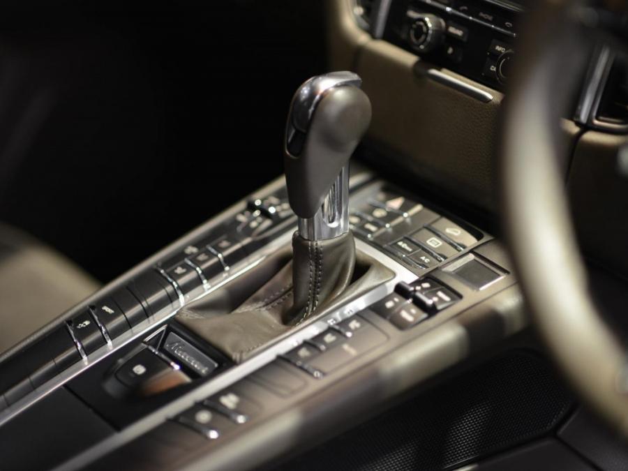 MACAN - Image 5