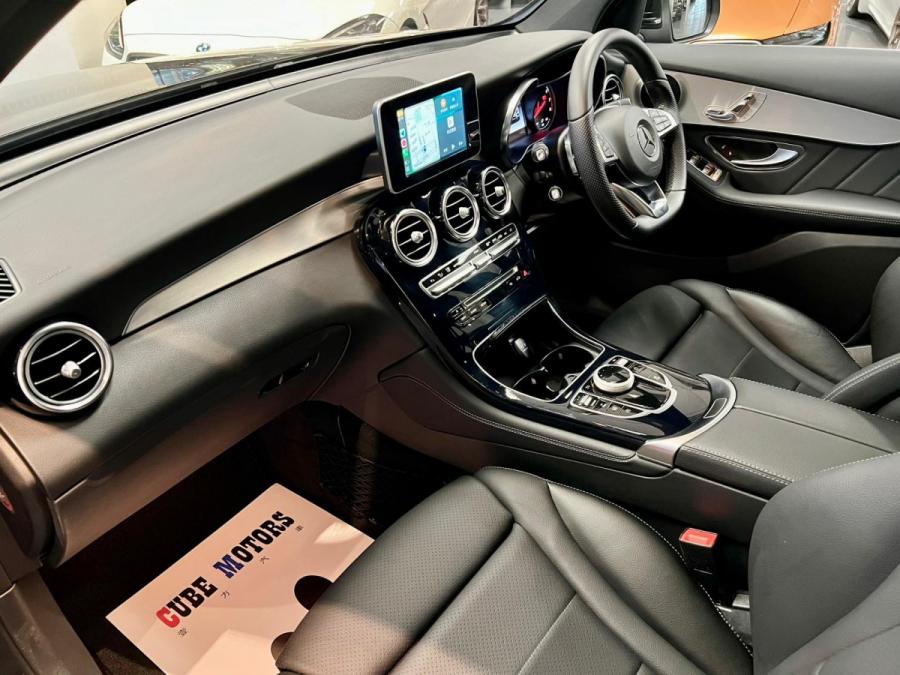 GLC250 4MATIC AMG - Image 4