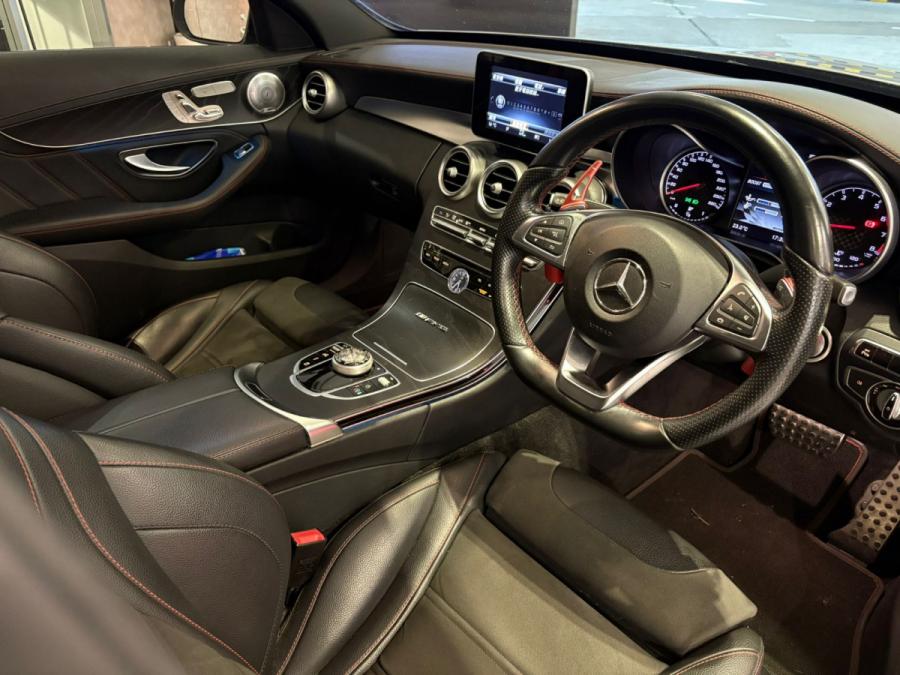 C43 AMG 4Matic - Image 4