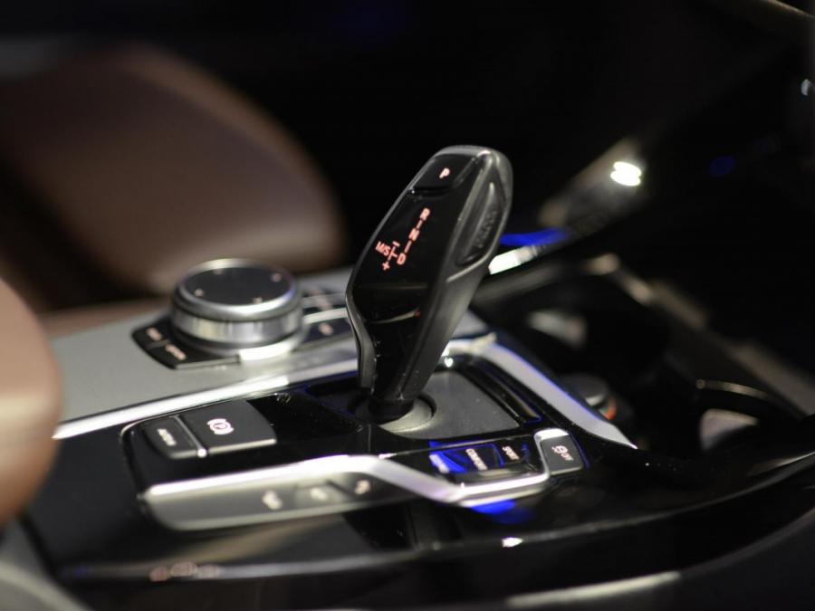 X3 SDRIVE 20IA XLINE - Image 2