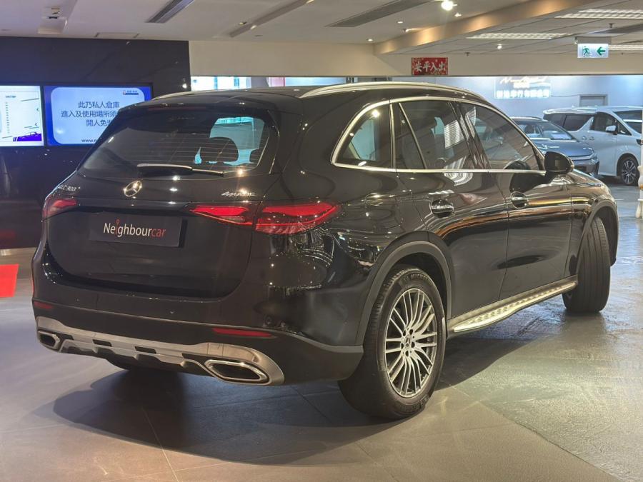 GLC300 4MATIC - Image 4