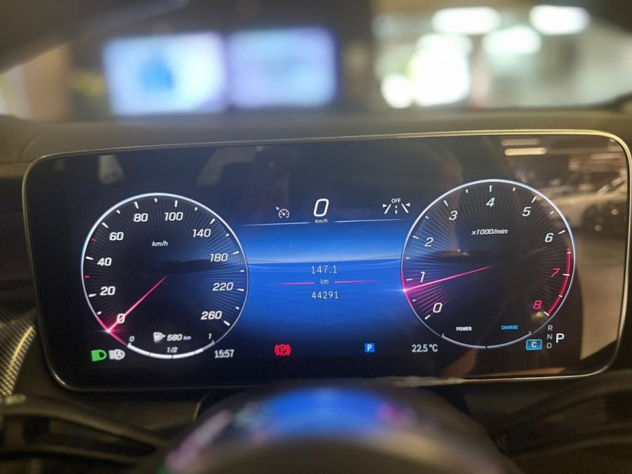 GLC300 4MATIC - Image 7