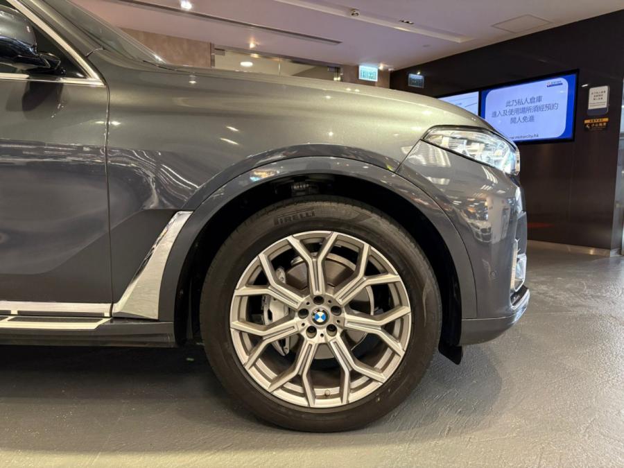 X7 xDrive40iA Pure Excellence - Image 3