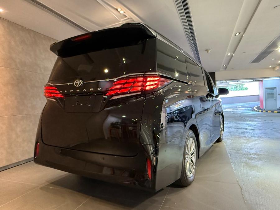 ALPHARD 2.5 Z - Image 4