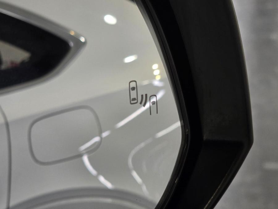 ALPHARD 3.5 SC - Image 5