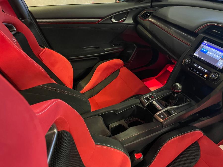 Civic  Type - R (FK8) - Image 6