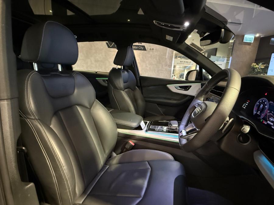 Q7 55 TFSI QUATTRO S LINE - Image 16