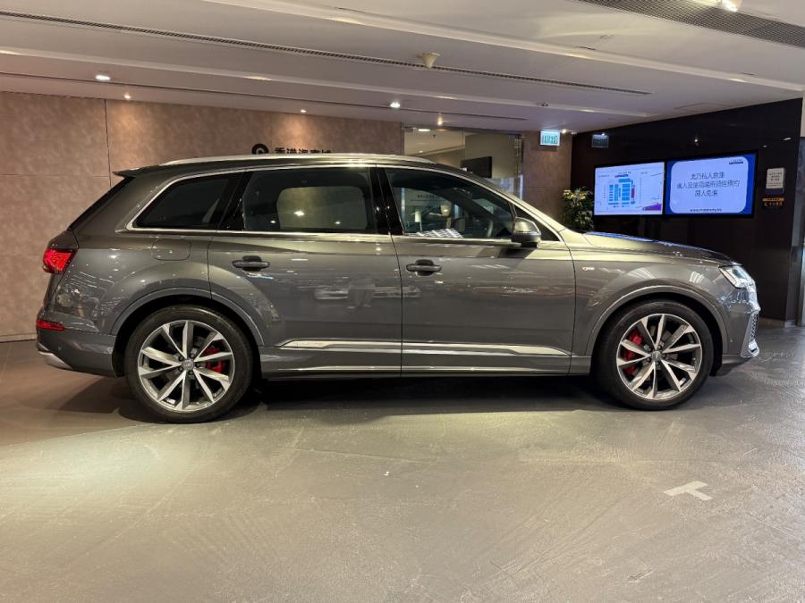 Q7 55 TFSI QUATTRO S LINE - Image 21