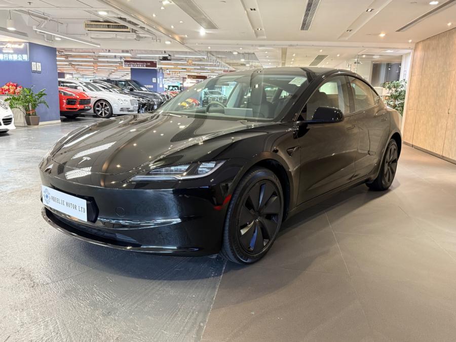 Model  3 long Range Dual  All Wheel - Image 14