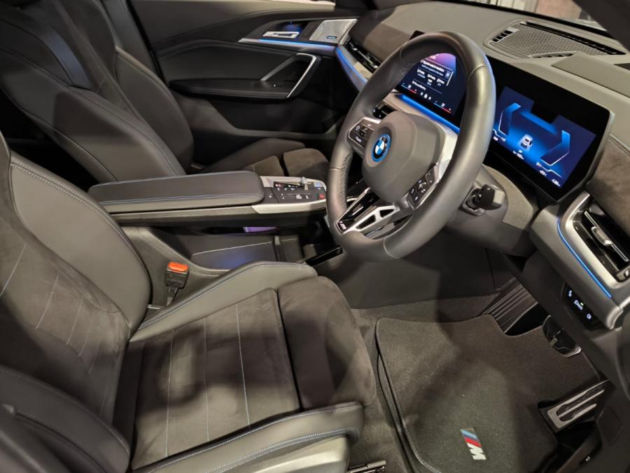 IX2 Edrive20 M Sport Edition - Image 7