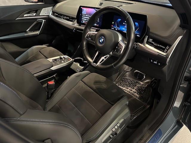 iX1 XDRIVE30 M SPORT EDITION - Image 18