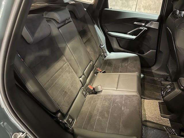 iX1 XDRIVE30 M SPORT EDITION - Image 15