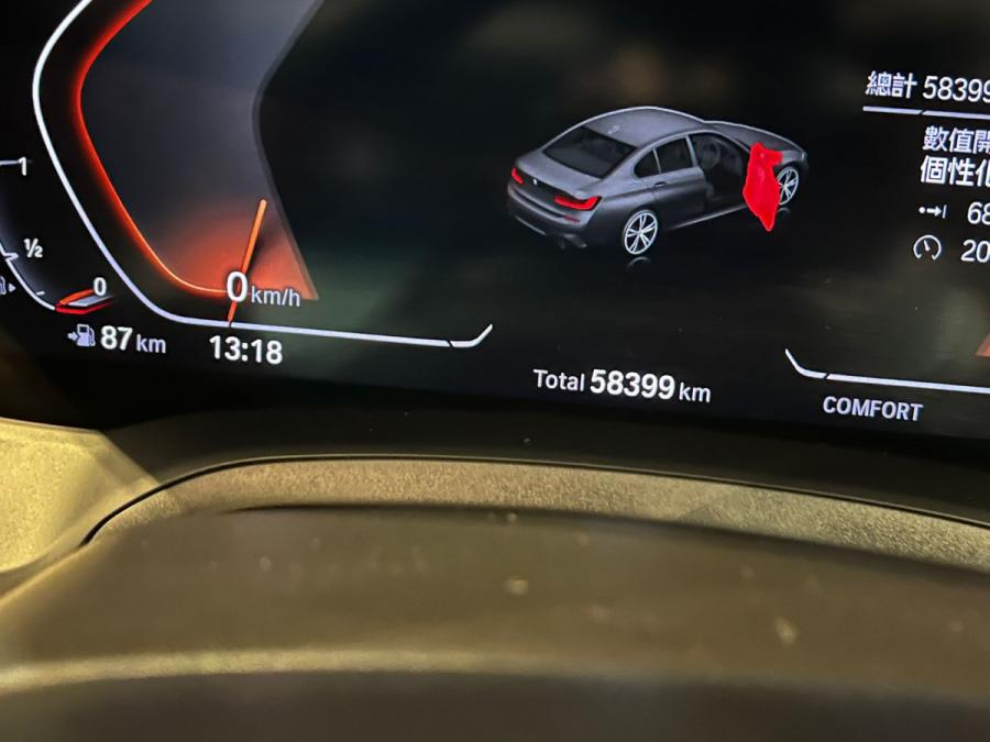 318IA M SPORT - Image 3