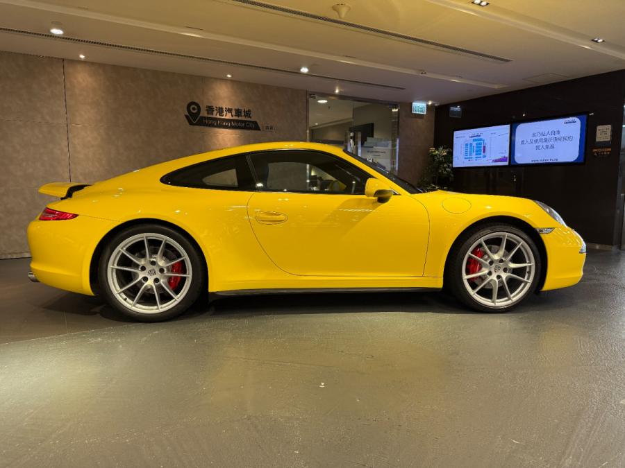 911 carrera 4 coupe - Image 15