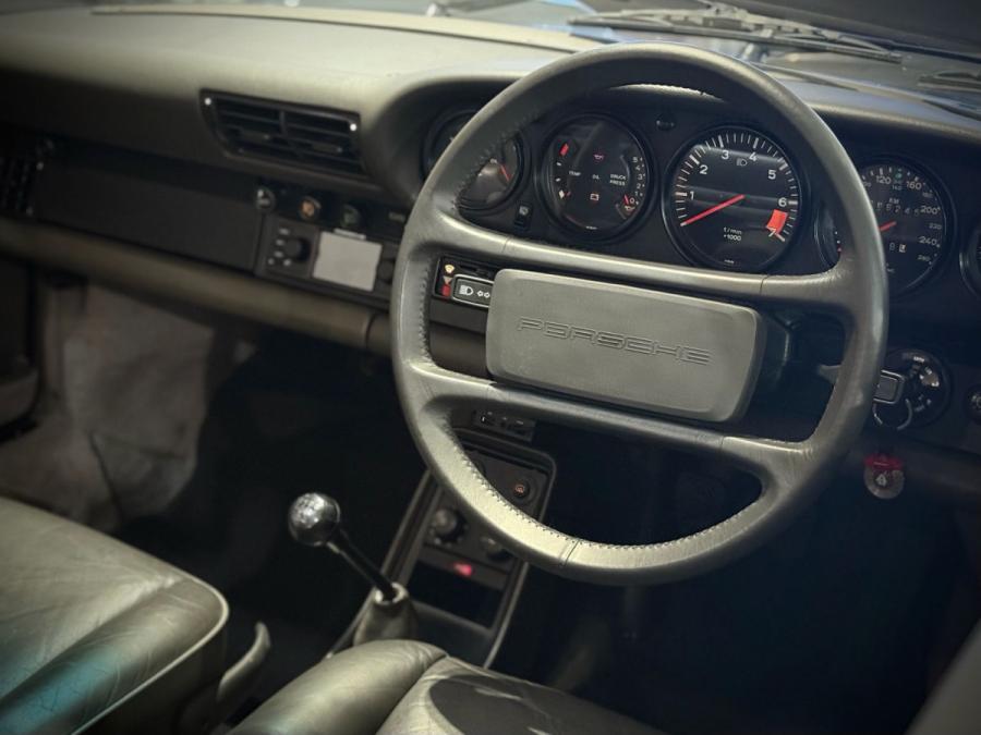 911 930 CARRERA CABRIOLET - Image 10