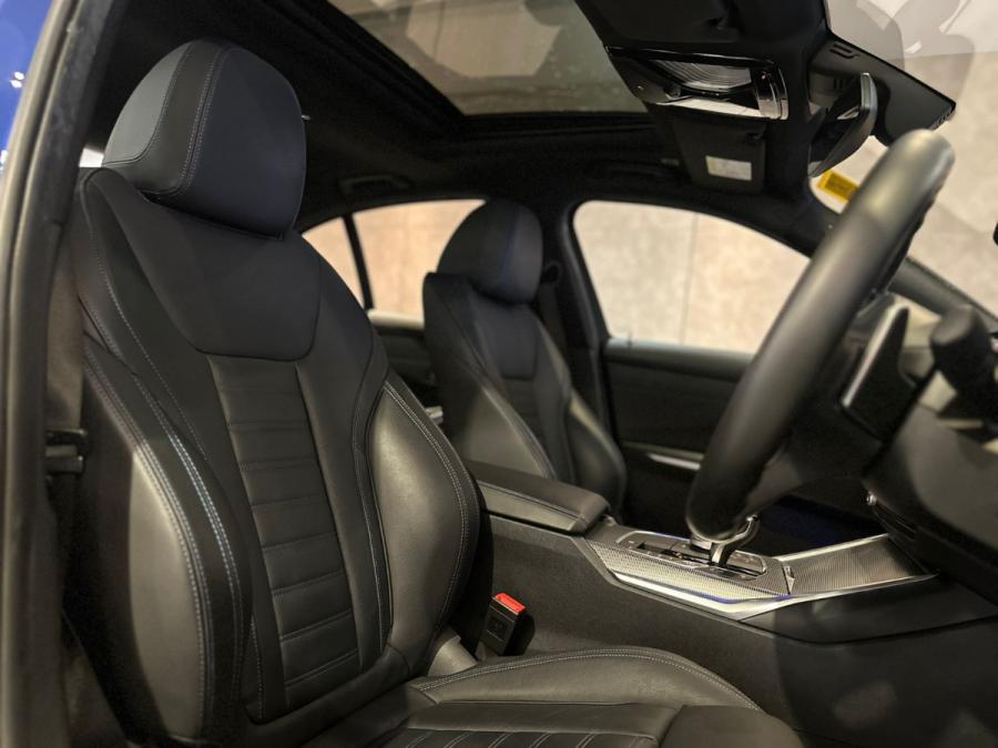 320IA SALOON M SPORT EDITION - Image 12