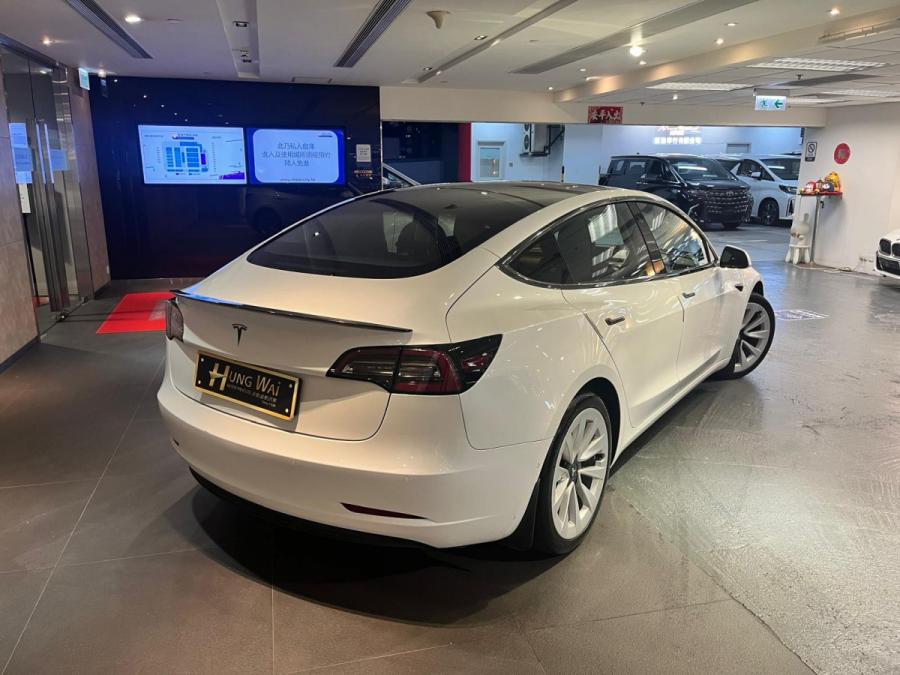 Model 3 SR Plus - Image 2