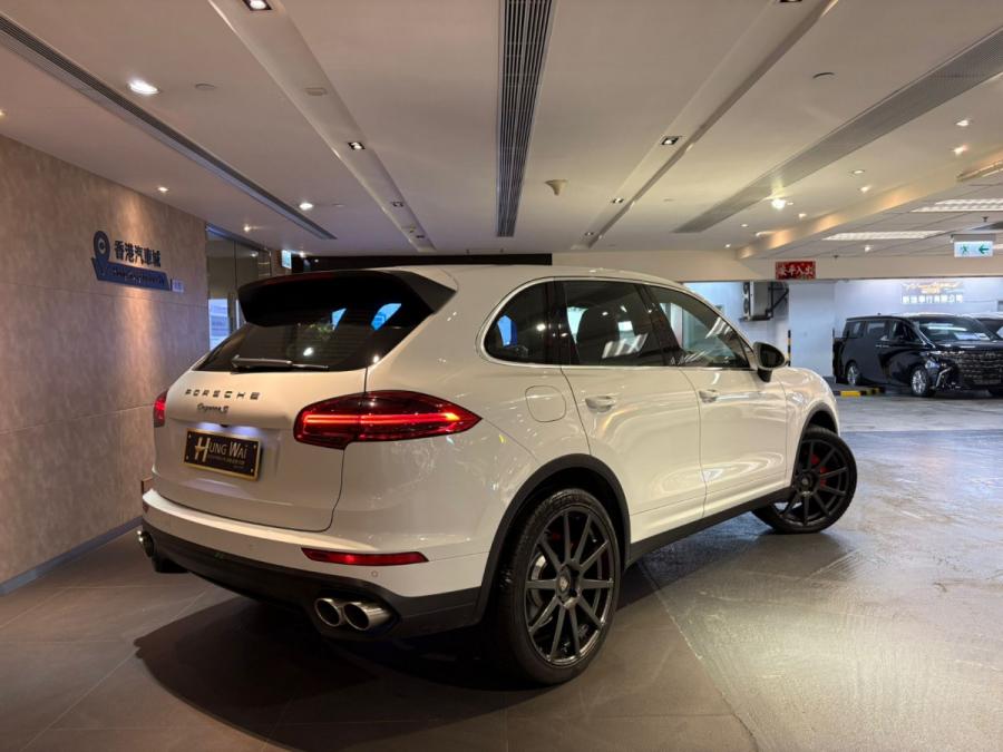 Cayenne S - Image 2