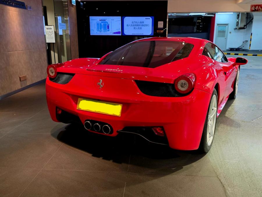 458 ITALIA - Image 3