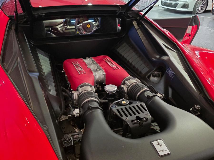 458 ITALIA - Image 6
