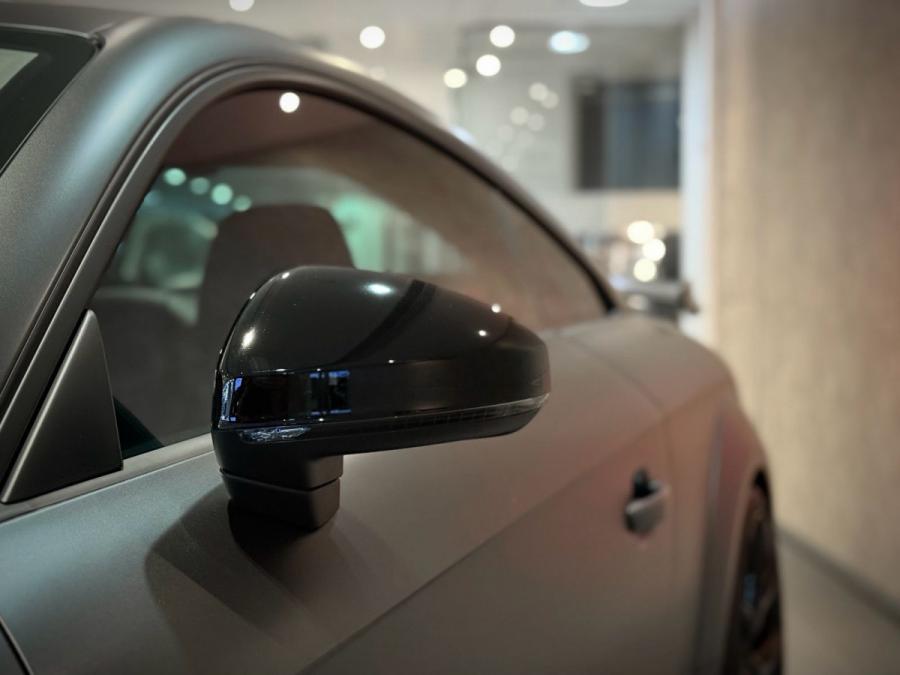 TTRS COUPE QUATTRO - Image 12