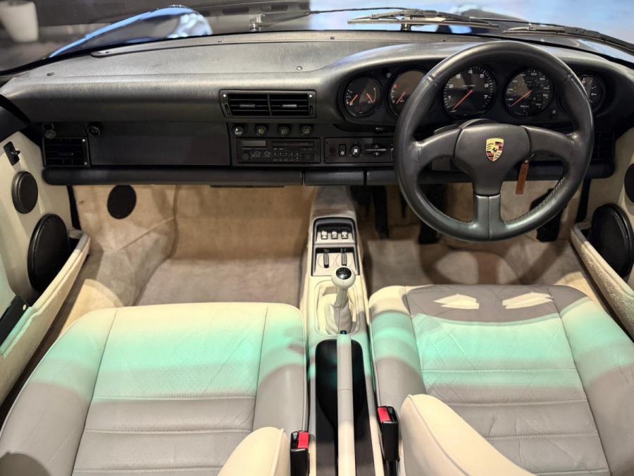 911 964 CARRERA 4 CABRIOLET - Image 3