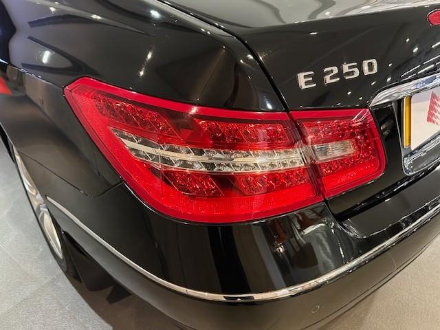 E250 BE COUPE (C207) - Image 11