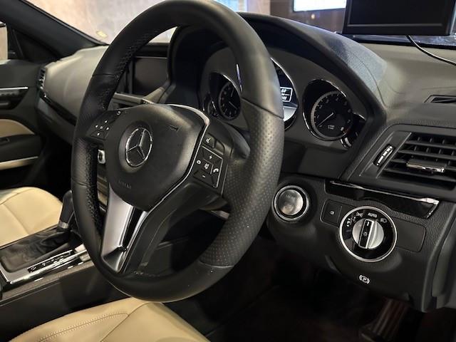 E250 BE COUPE (C207) - Image 14