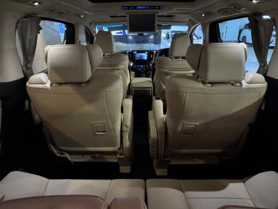 ALPHARD 3.5 - Image 7