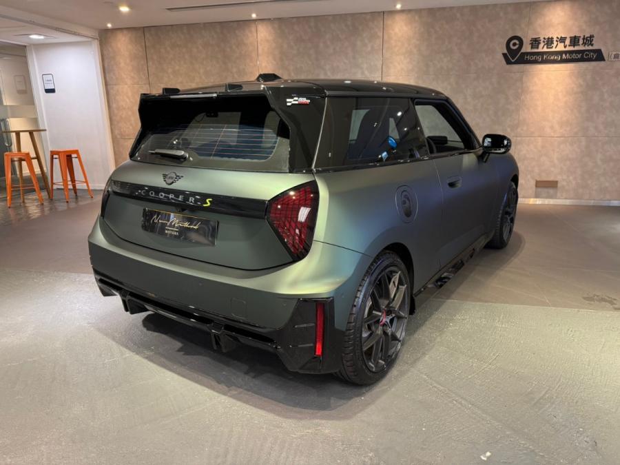 Mini Cooper Se J01 JCW - Image 2