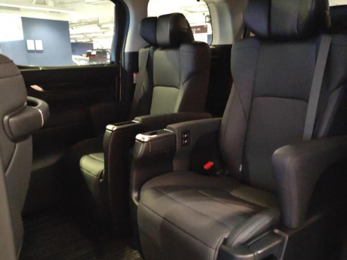ALPHARD 2.5 HYBRID SC - Image 7