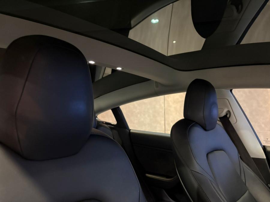 Model 3 SR Plus - Image 5