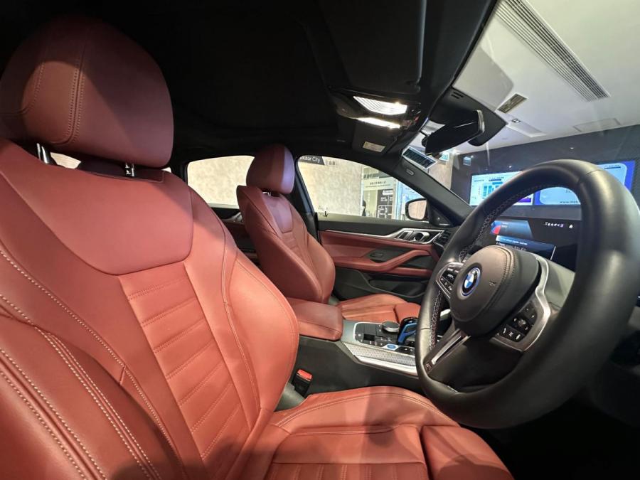 I4 M50 GRAN COUPE - Image 11
