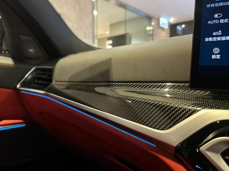 M3 COMPETITION M XDRIVE TOURING - Image 9