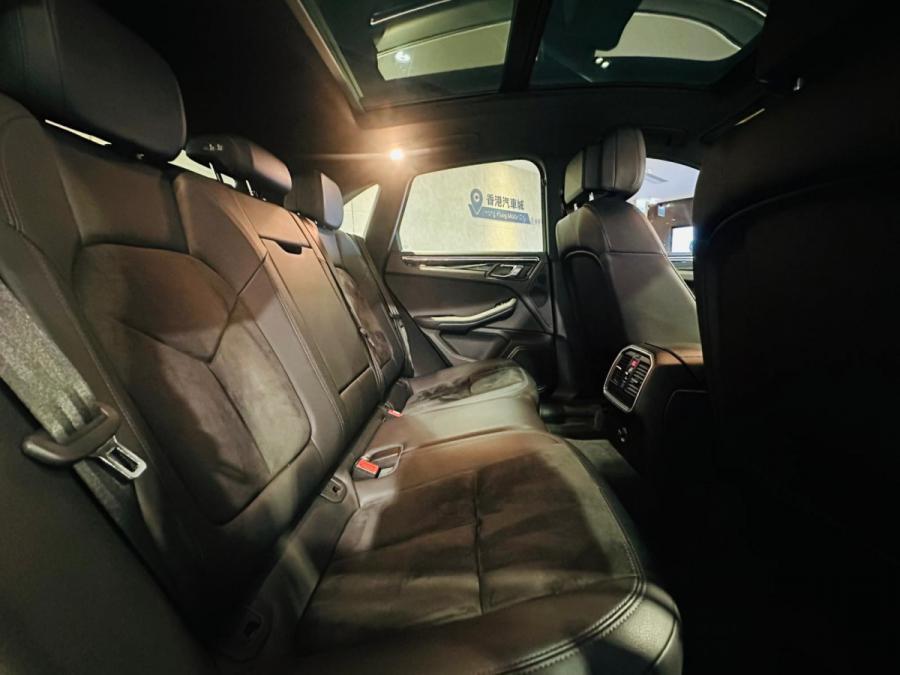 MACAN S - Image 11