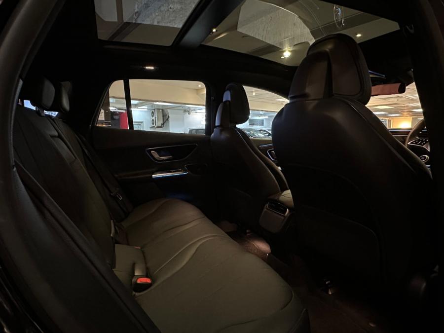 EQE SUV 350 4MATIC - Image 4