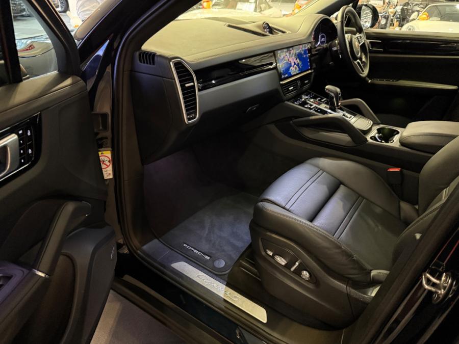 Cayenne s coupe - Image 2