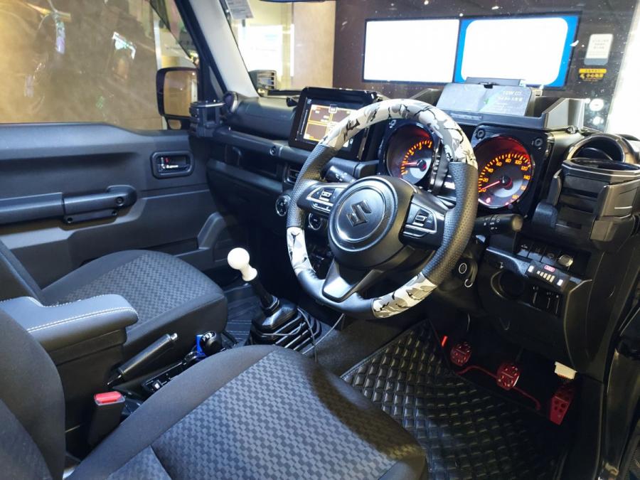 JIMNY 1.5 4WD 5MT - Image 3