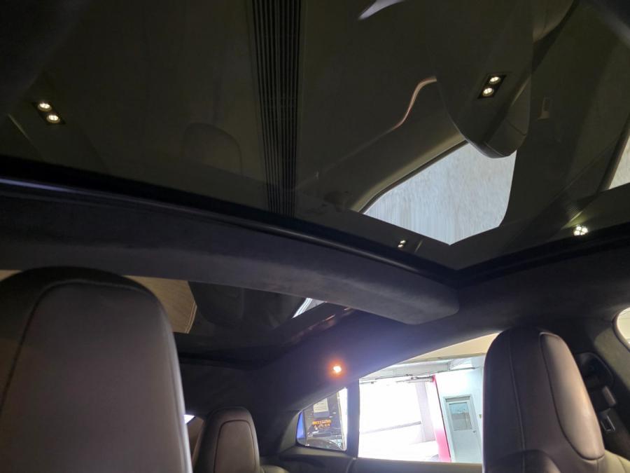 MODEL S 90 PERFORMANCE DUAL MOTOR - Image 7