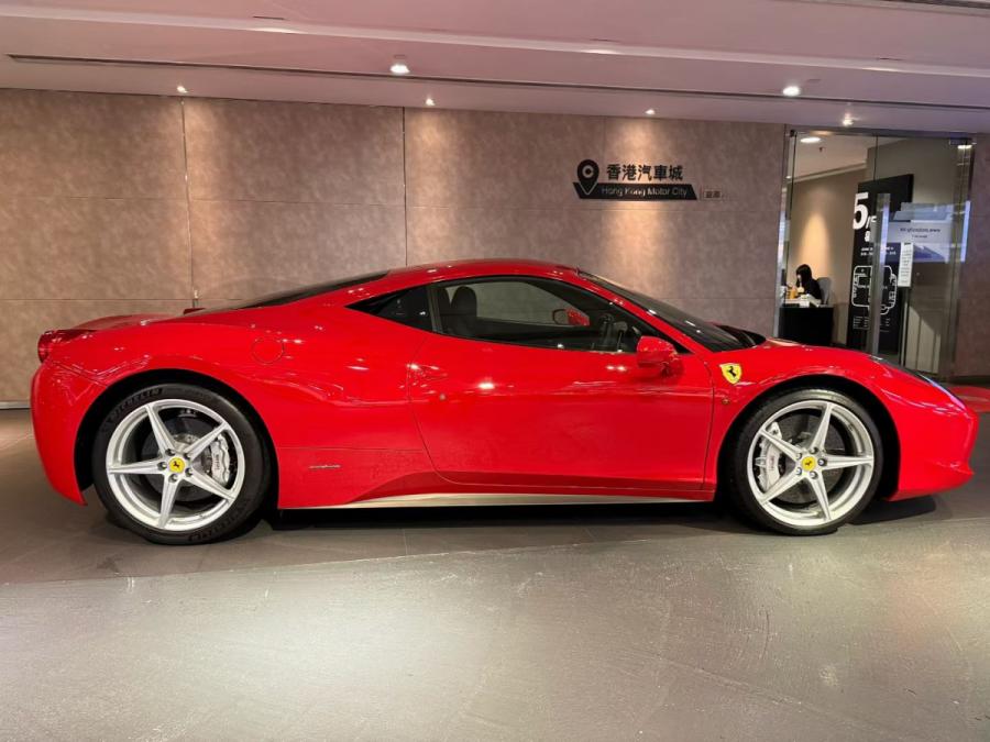 458 Italia - Image 2