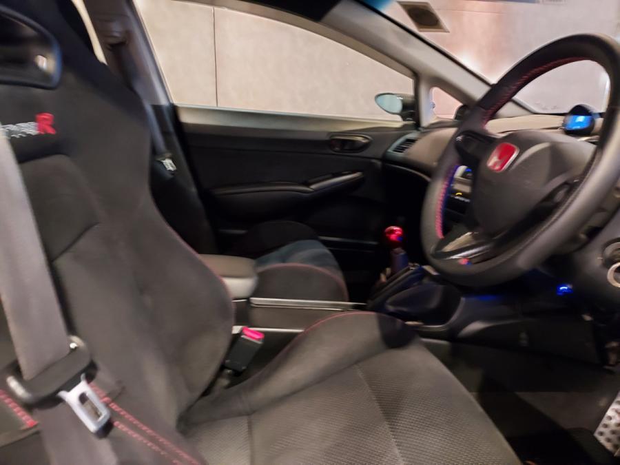 CIVIC TYPE R FD 2 - Image 3