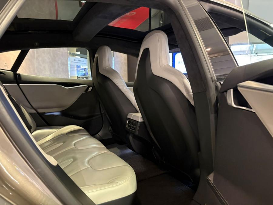 Model S90D Facelift - Image 6