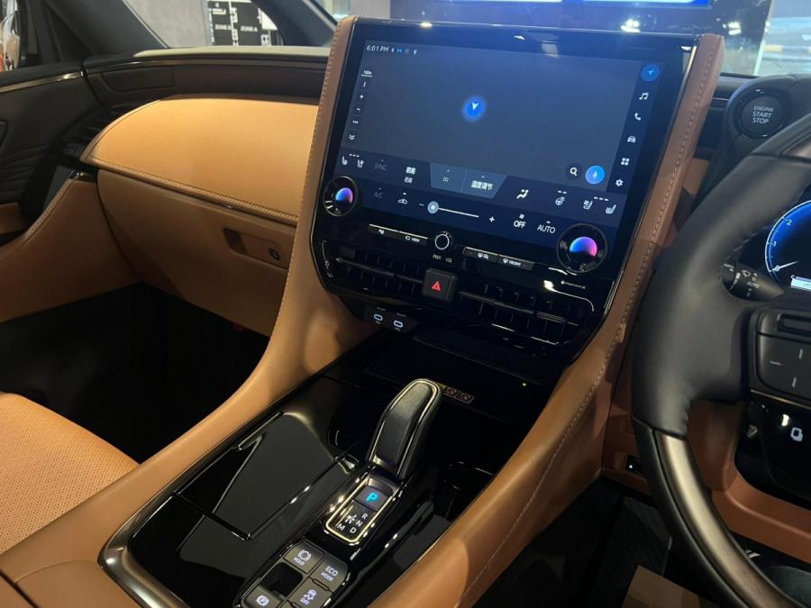 Vellfire 2.4 turbo - Image 9